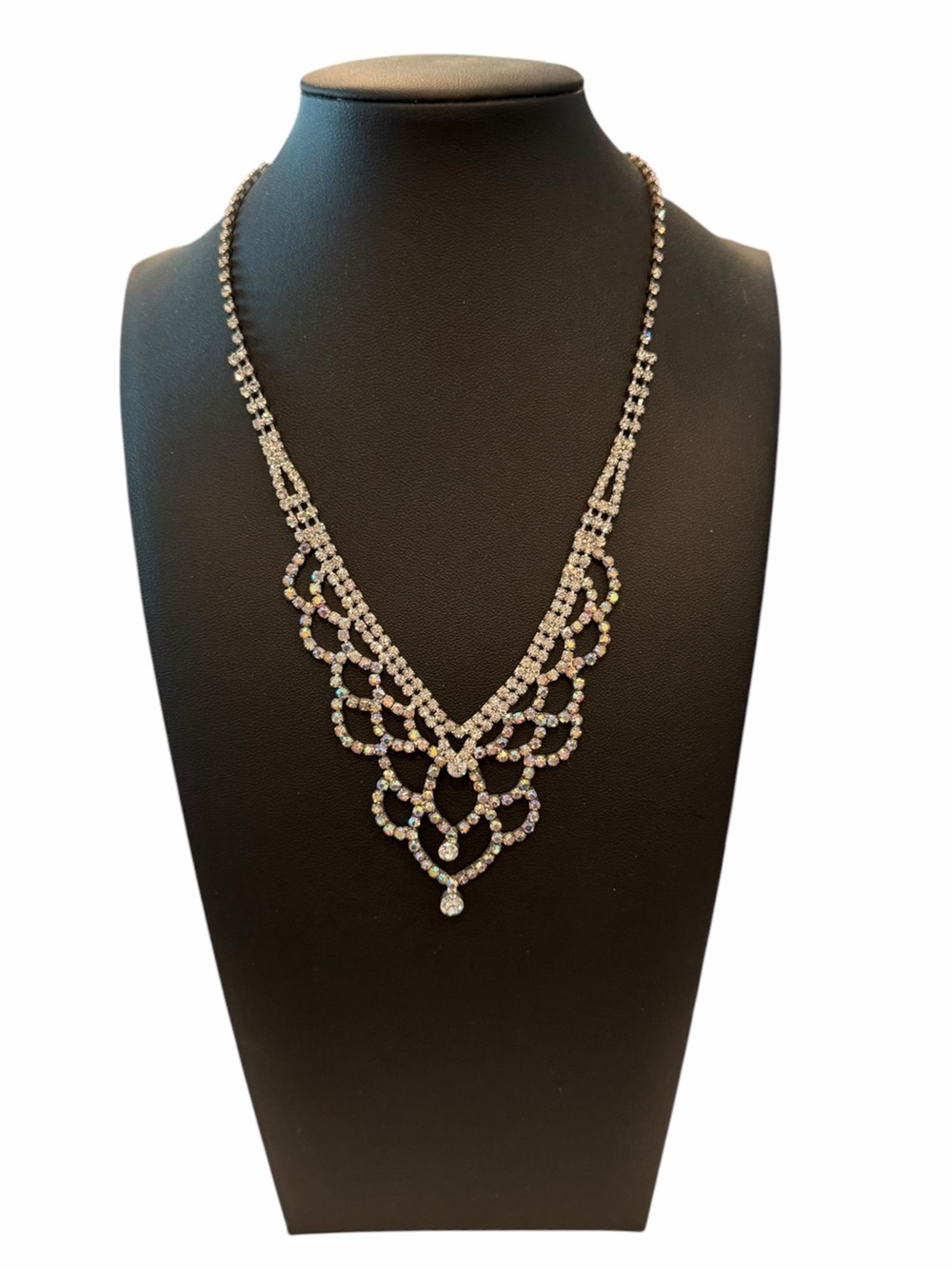 Socialize Rhinestone Bib Necklace Silver Tone Cubic Zirconia‎ Wedding Formal
